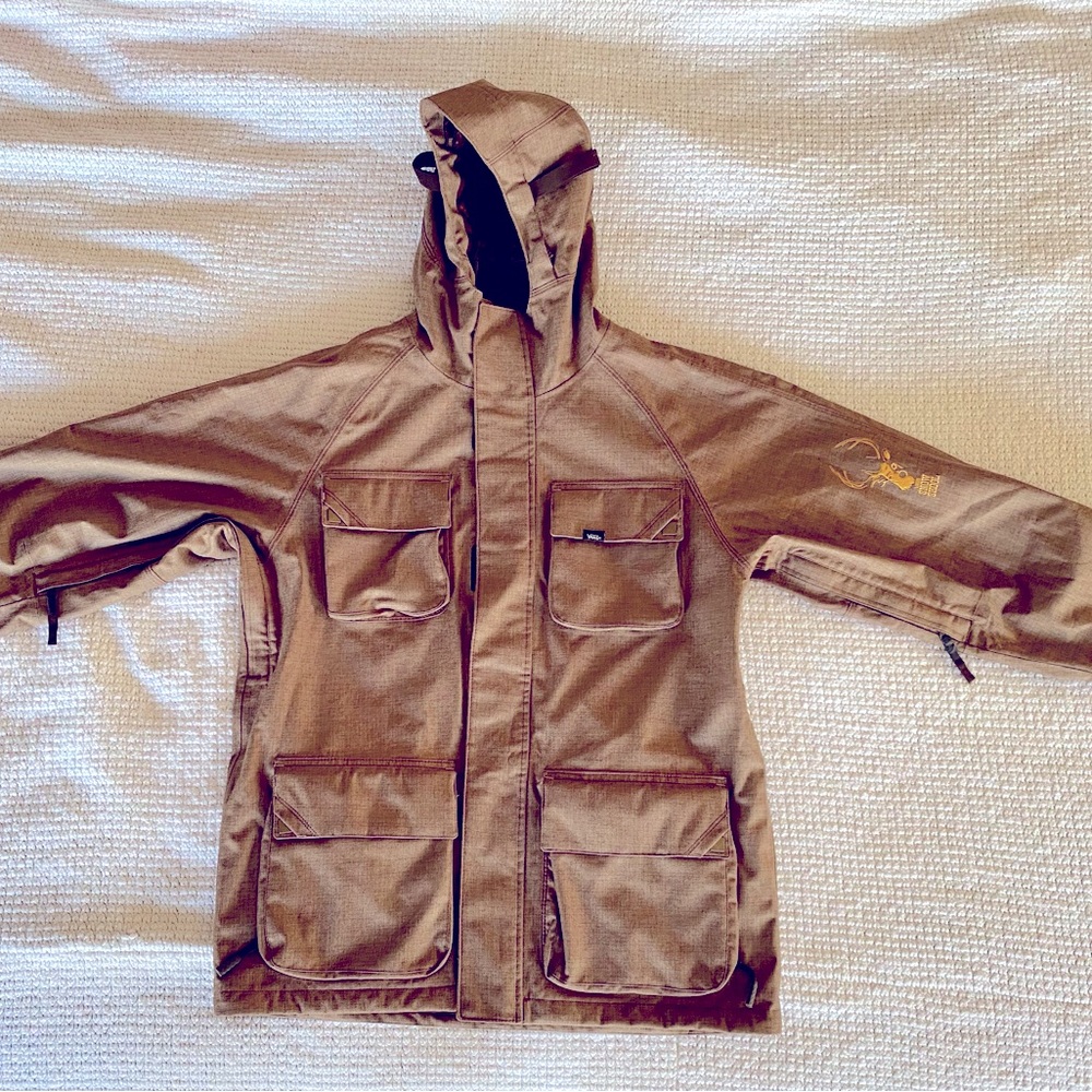 VANS NWT SNOWBOARDING JACKET.